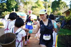 BIB: 2300
                            <button type="button" onclick="openModal(19017961)" class="btn btn-primary btn-sm float-right btn-popup" data-toggle="modal" data-target=".modal-high-quality">
                        <i class="fas fa-shopping-cart"></i> Add to Cart
                    </button>
                                            <button type="button" onclick="isThisMe(19017961, true)" class="btn btn-success btn-sm float-right btn-popup btn-isme hidden" data-toggle="tooltip" data-placement="bottom" title="นี่คือรูปของคุณใช่ไหม คลิกที่นี่เพื่อเอาเข้าอัลบั้ม">
                        <i class="fas fa-plus"></i> Add to album
                    </button>
                    <button type="button" onclick="isThisMe(19017961, false)" class="btn btn-warning btn-sm float-right btn-popup btn-isnotme hidden">
                        <i class="fas fa-ban"></i> Remove from album
                    </button>